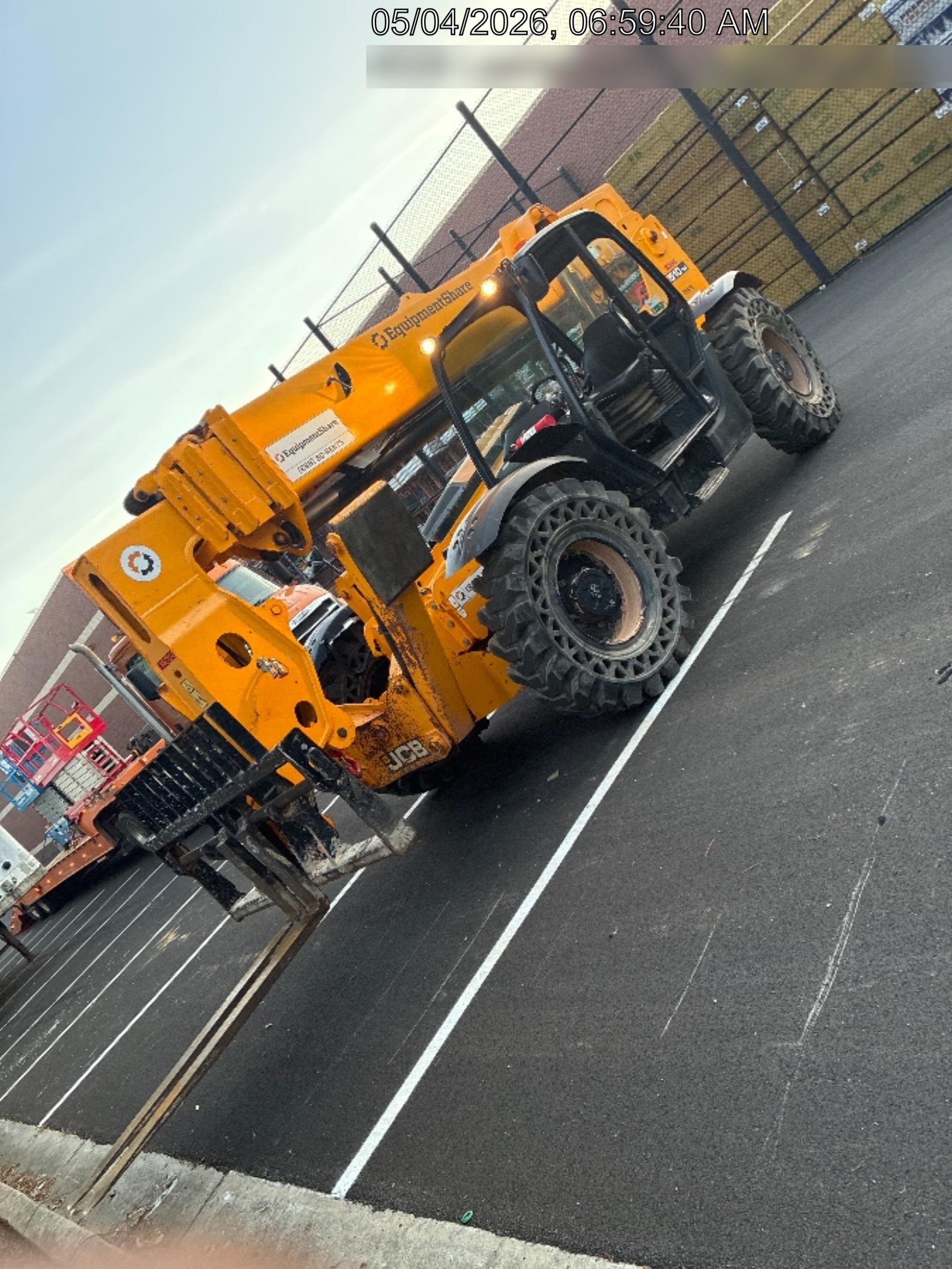 2023 JCB 510-56
