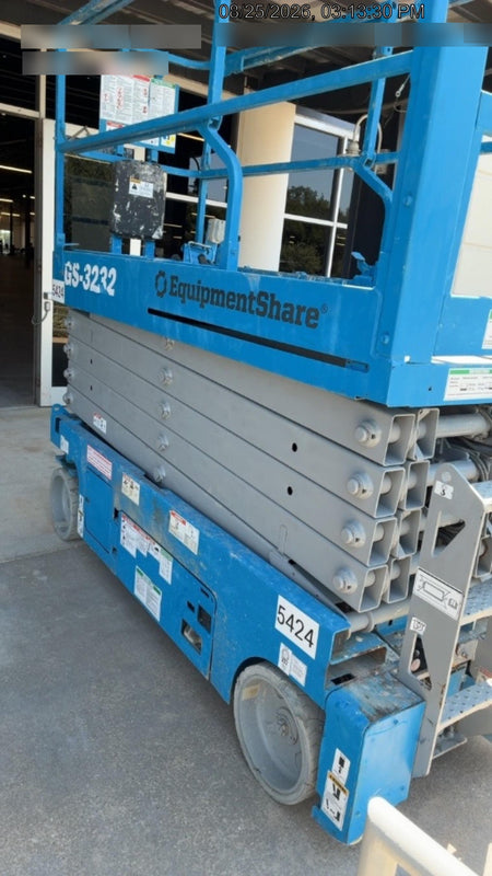 2017 GENIE GS-3232