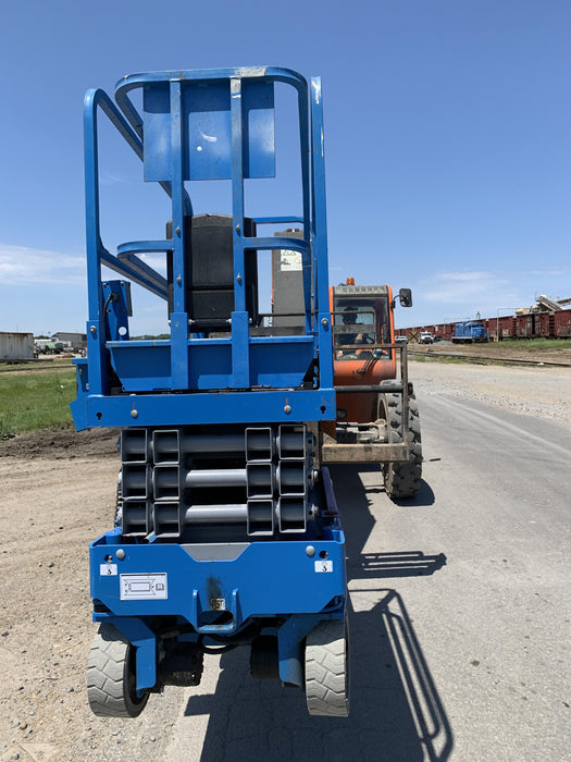 2019 Genie GS-1930 Fixed rails with chain Entry