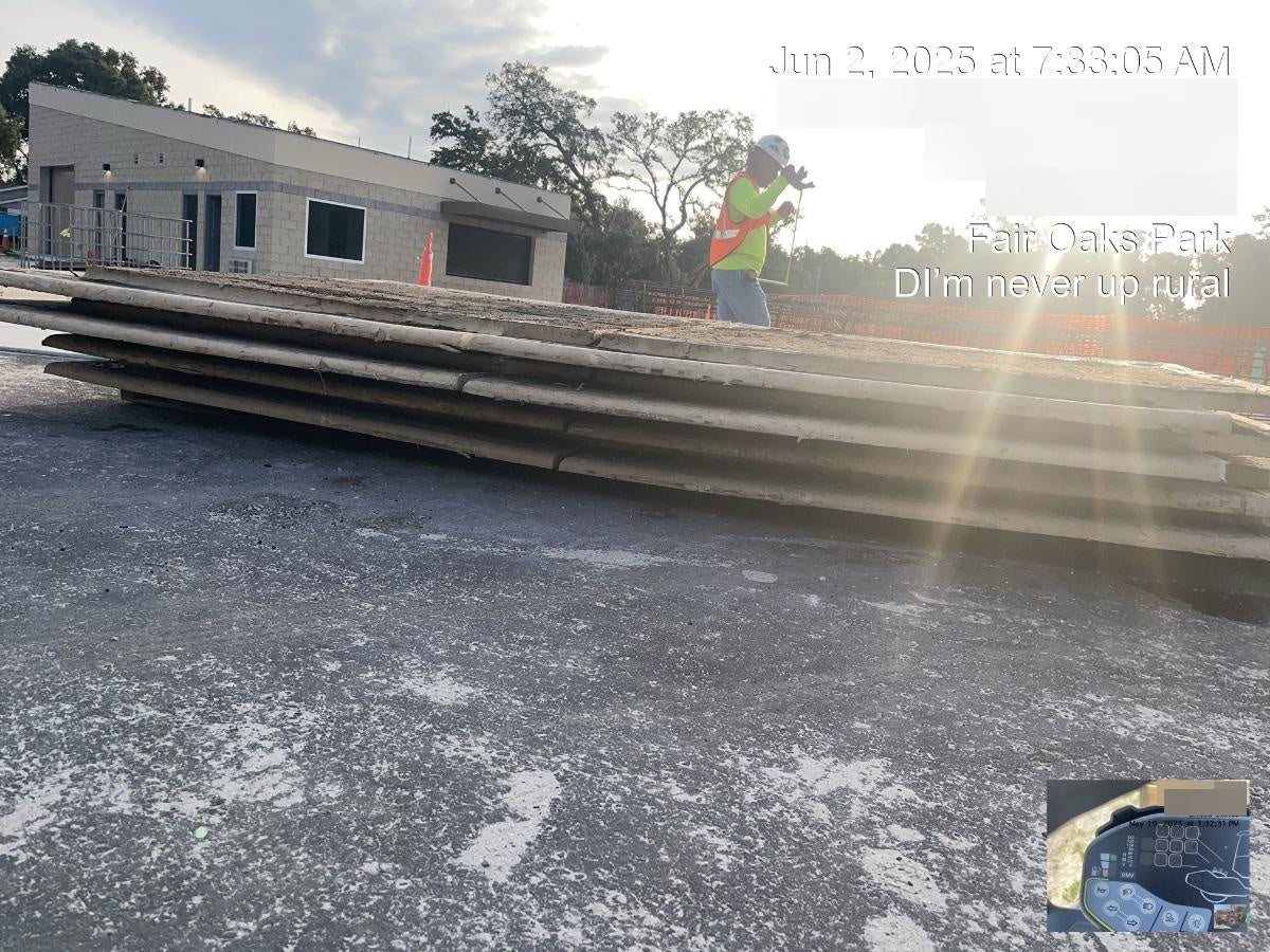 2020 MEGADECK 103635 Mat