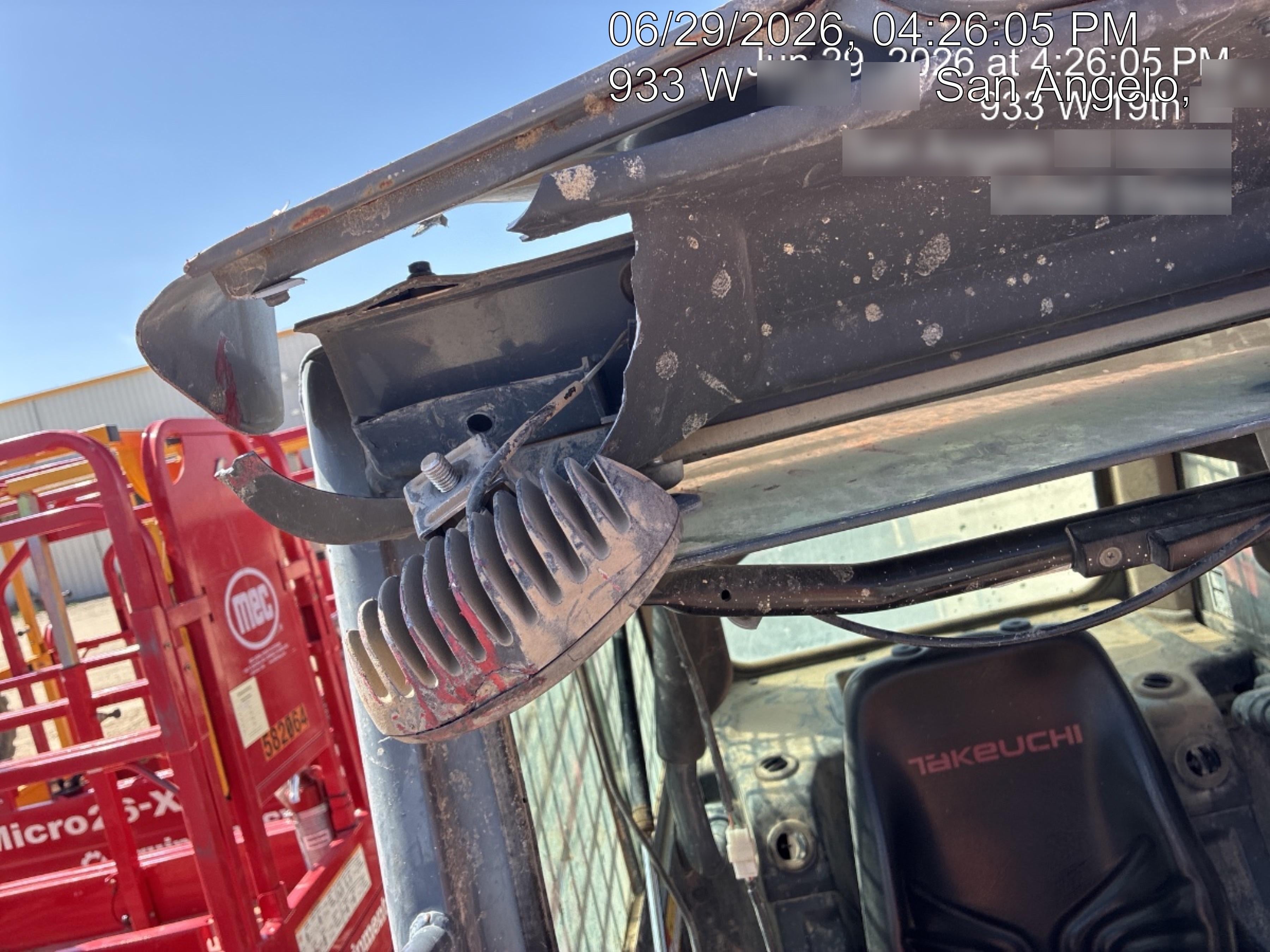 2022 TAKEUCHI TL8R2-CR