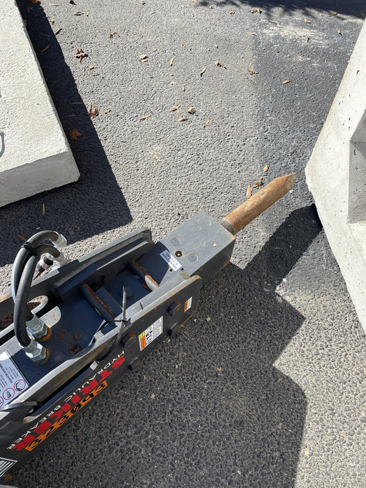 2023 TOKU Mounting Bracket - TOKU