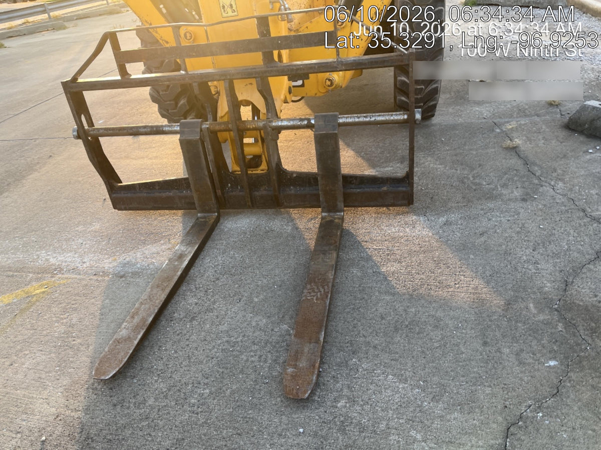 2022 JCB 510-56
