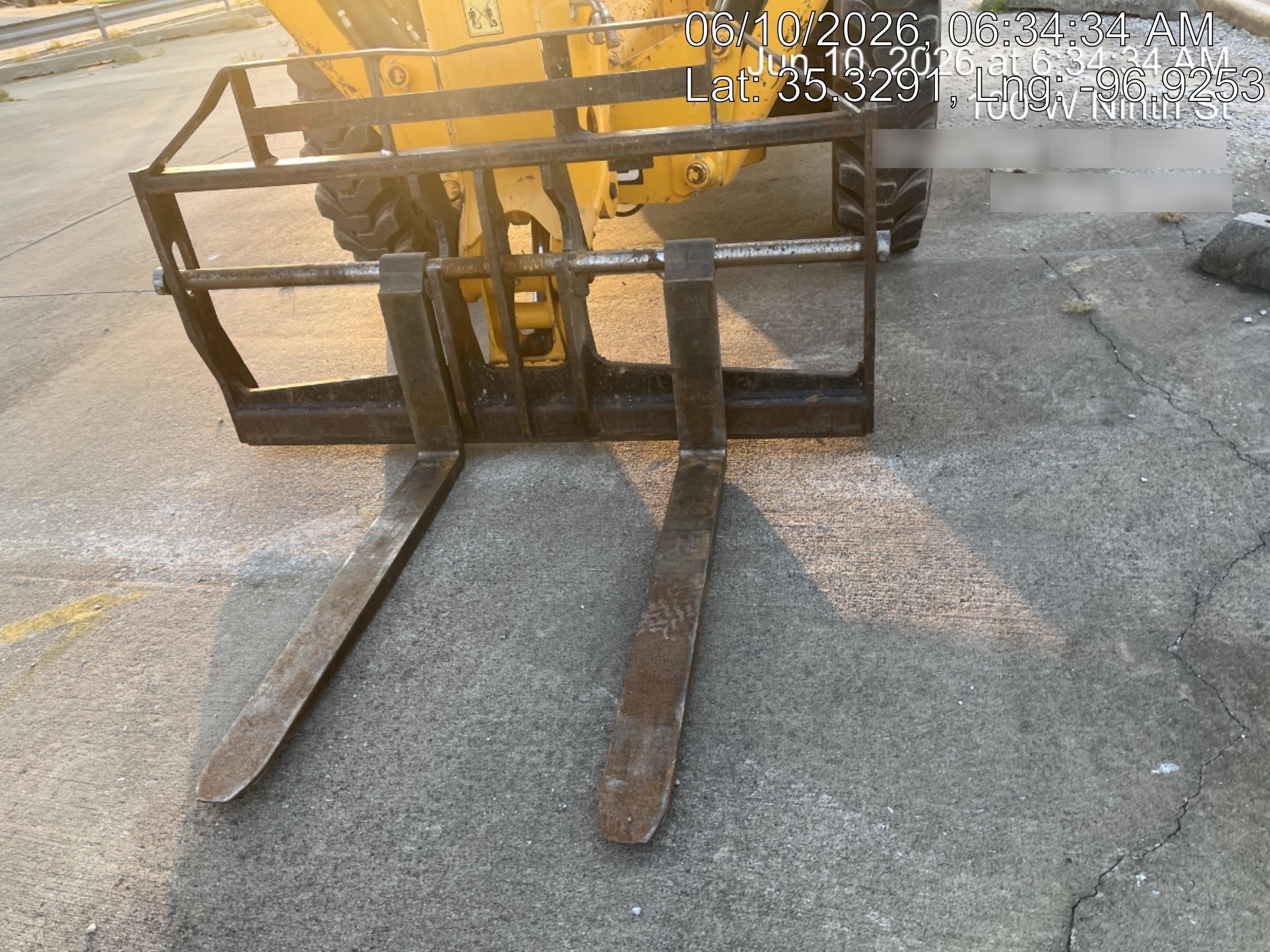 2022 JCB 510-56