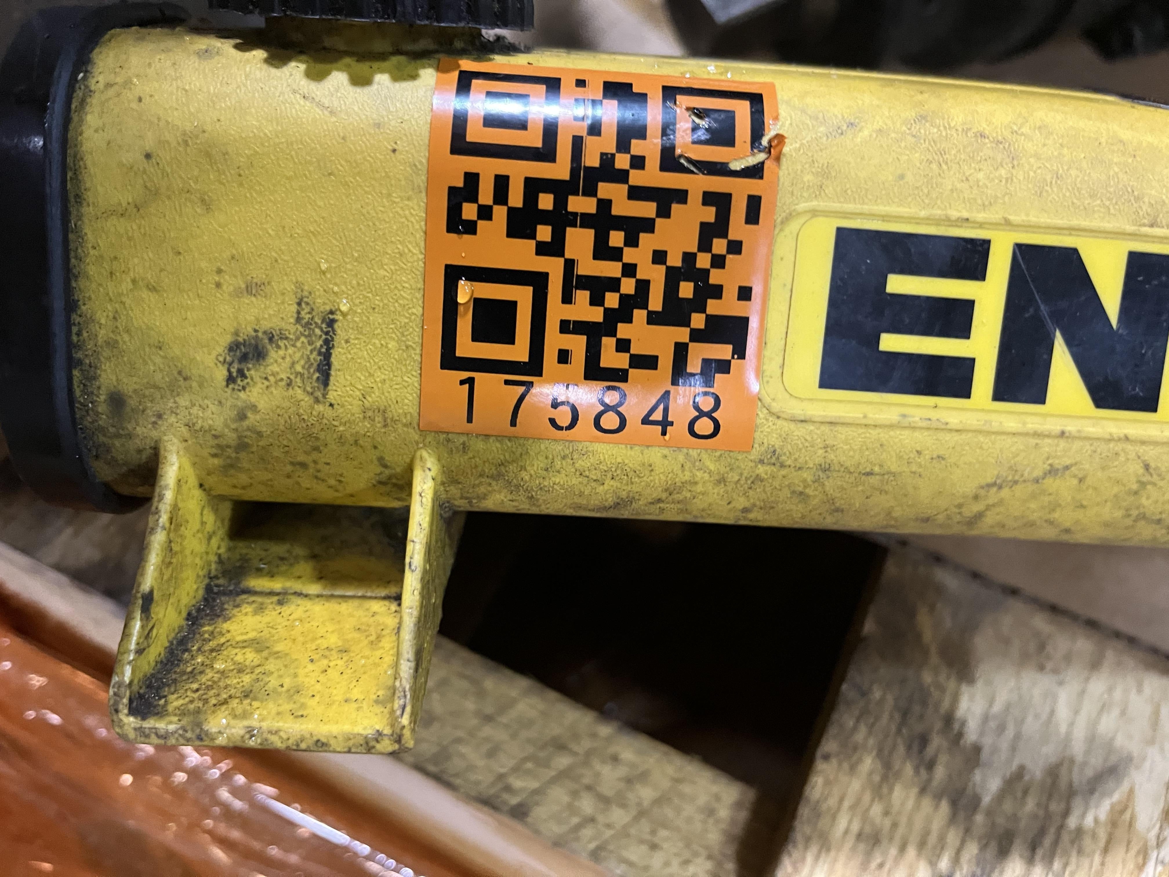 2021 ENERPAC P392