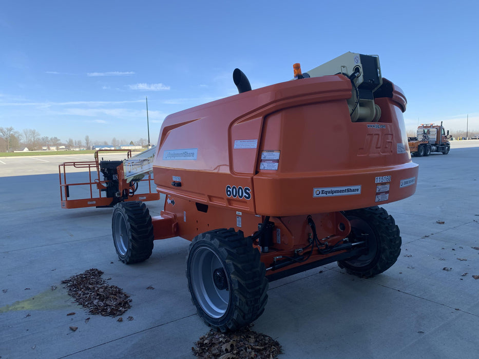 2021 JLG 600S
