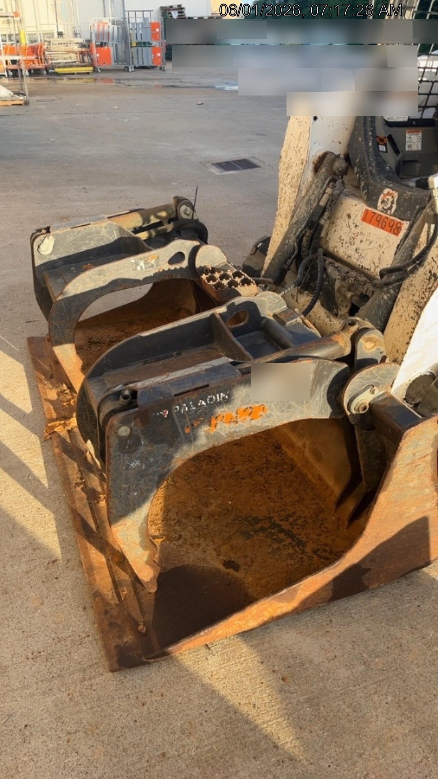 2020 PALADIN 76" Scrap Grapple Bucket - Paladin