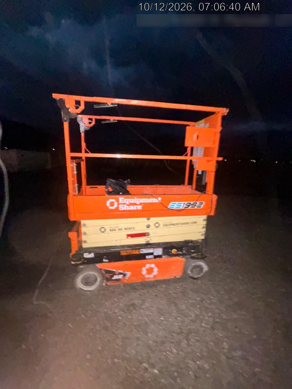 2023 JLG ES1932