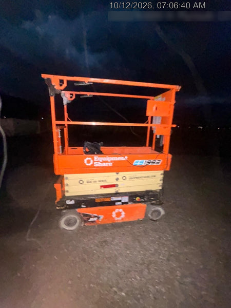 2023 JLG ES1932