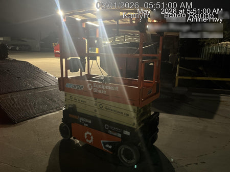 2024 JLG ES1932