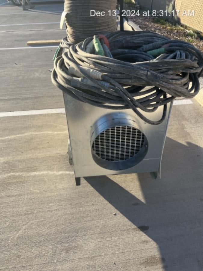 2022 CAMPO EB30E