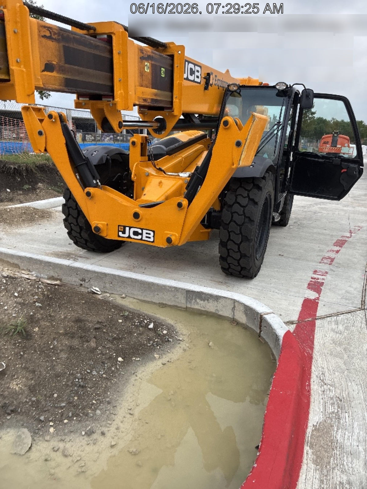 2026 JCB 510-56