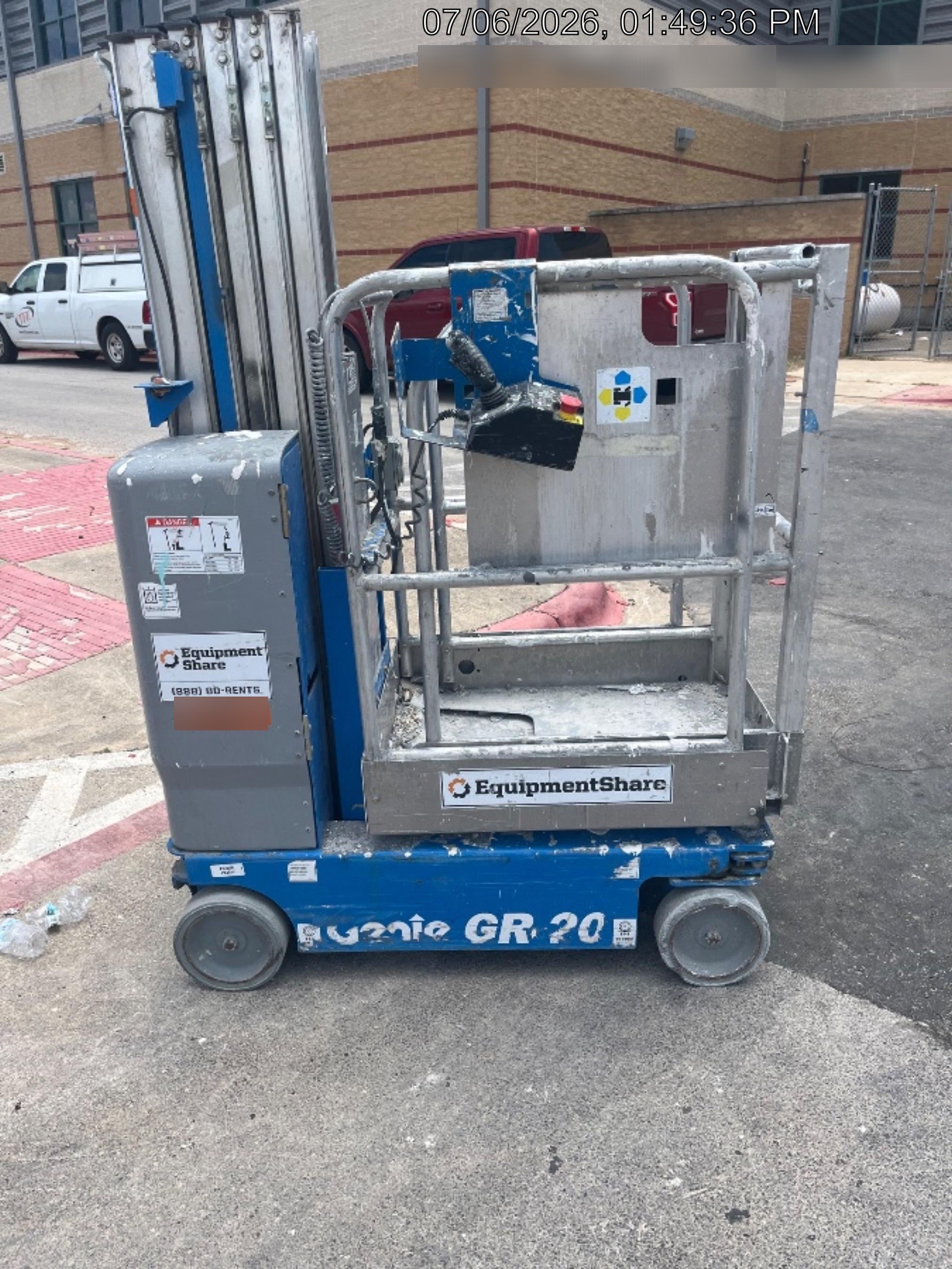 2020 GENIE GR-20