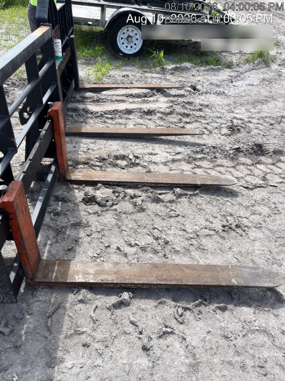 2026 ARROW MATERIAL HANDLING 72" Pallet Forks - Arrow