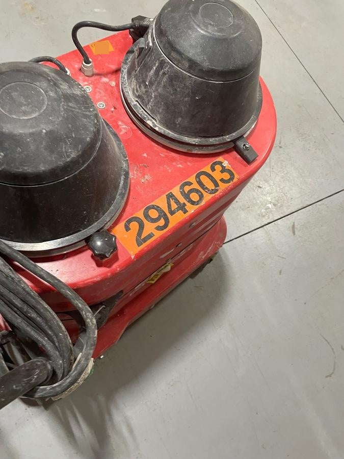 2023 EDCO VAC-200