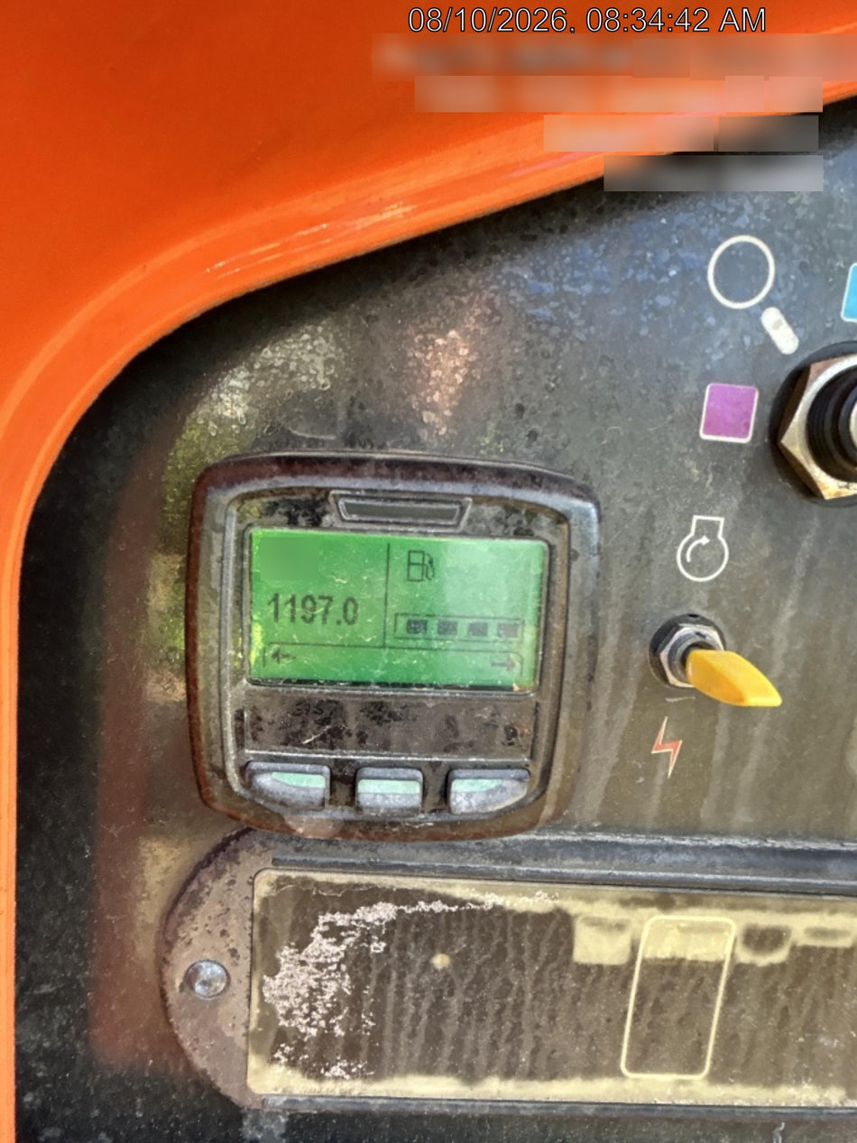 2020 JLG 400S
