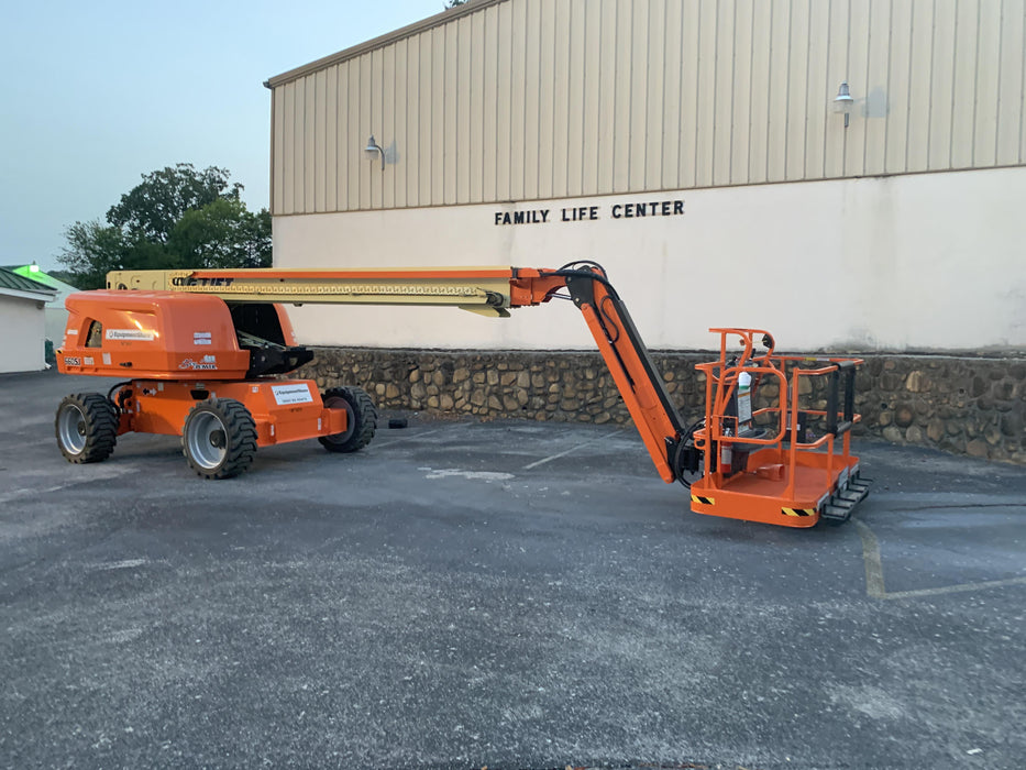 2020 JLG 660SJ