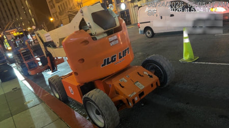 2019 JLG E450AJ