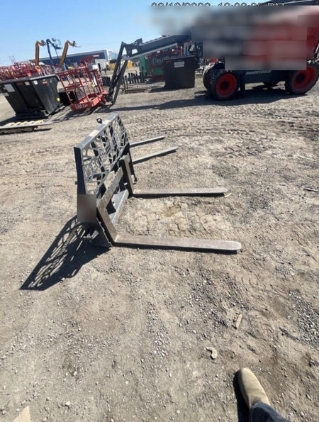 2020 PALADIN 48" Pallet Forks - Paladin
