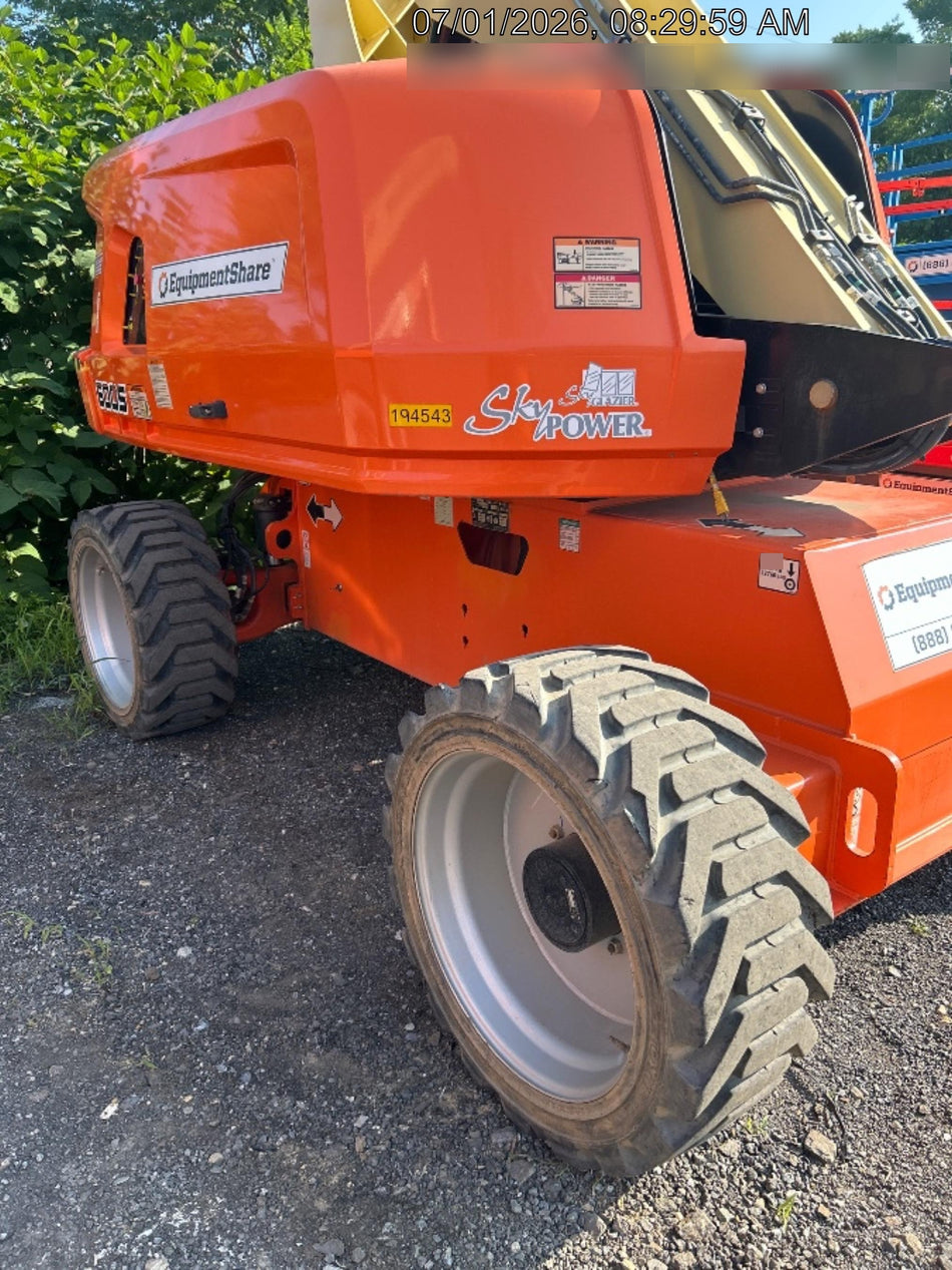 2021 JLG 600S