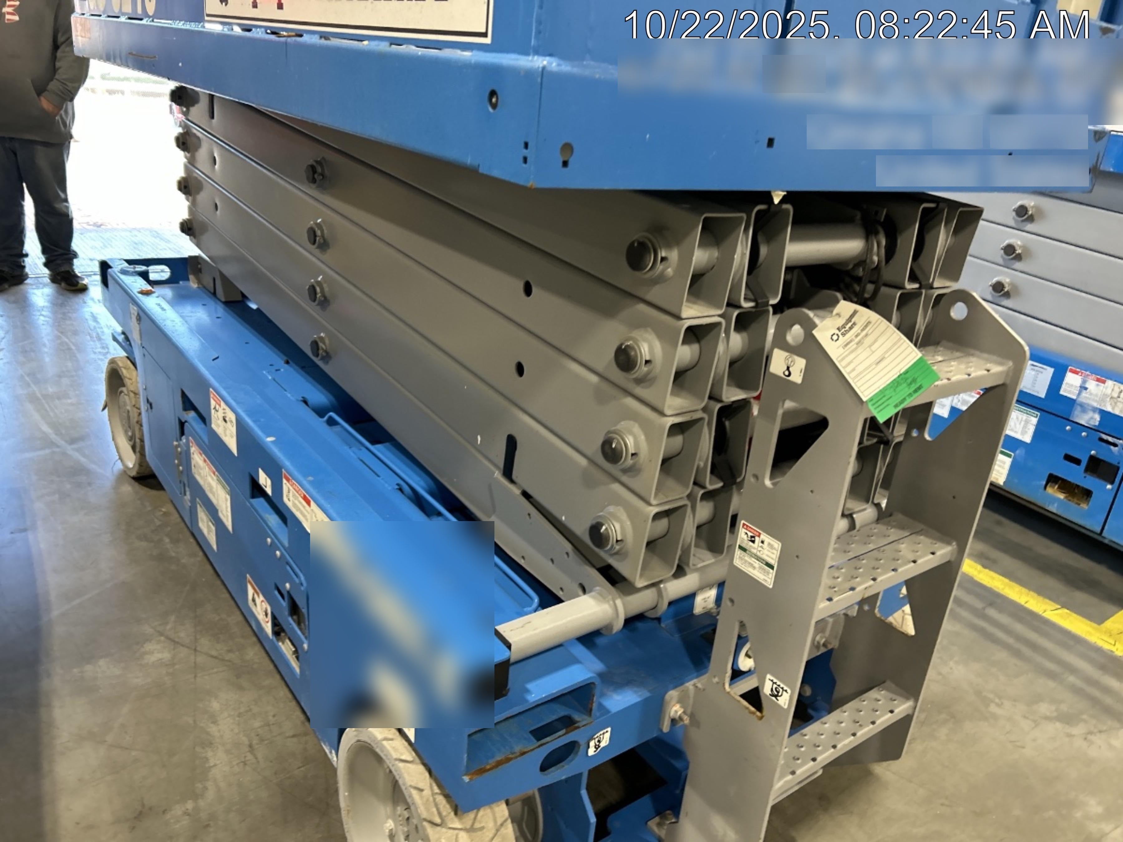 2022 GENIE GS-3246
