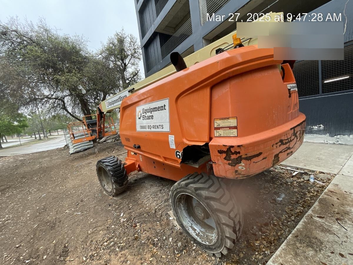 2018 JLG 660SJ