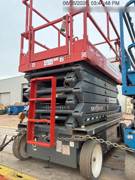 2023 SKYJACK SJ4740