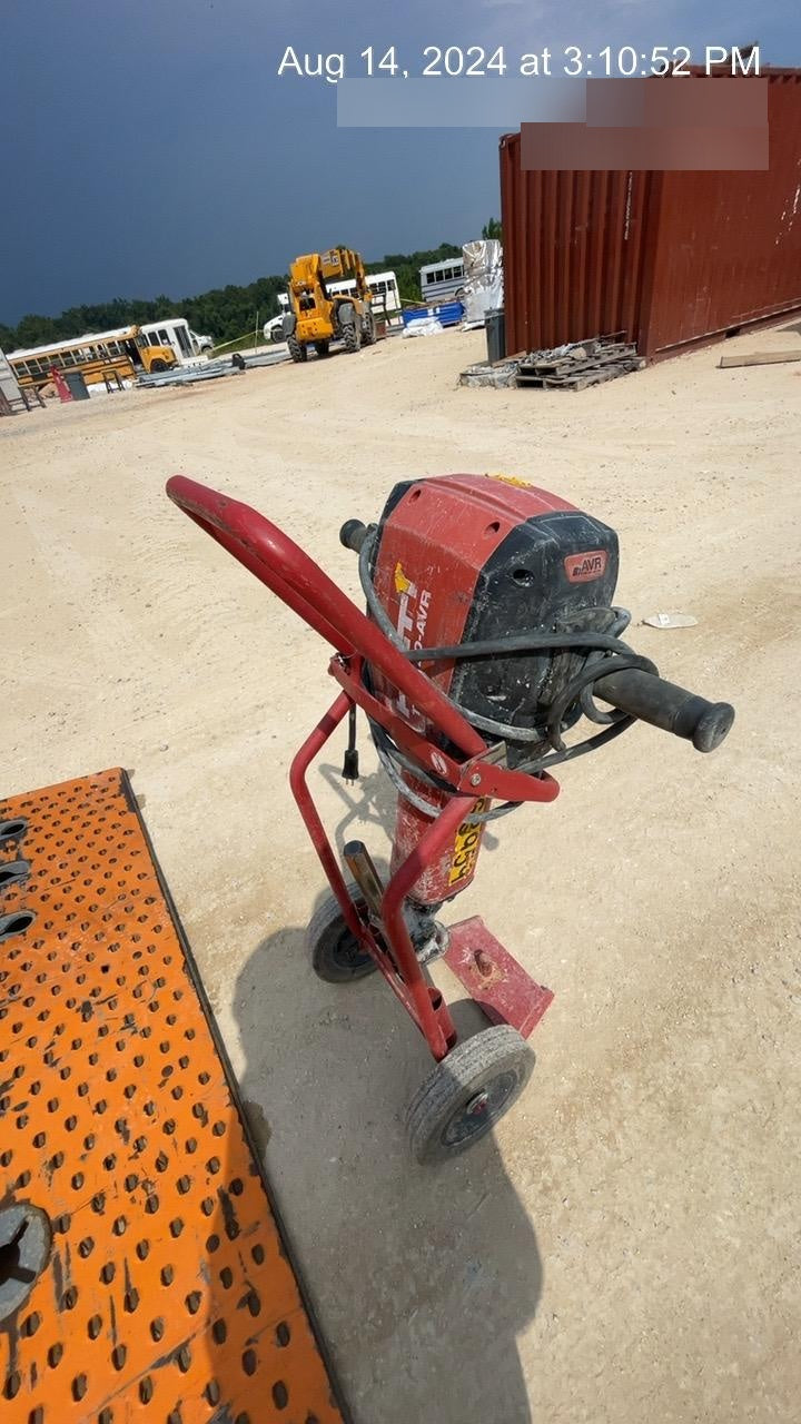 2021 HILTI TE 3000-AVR