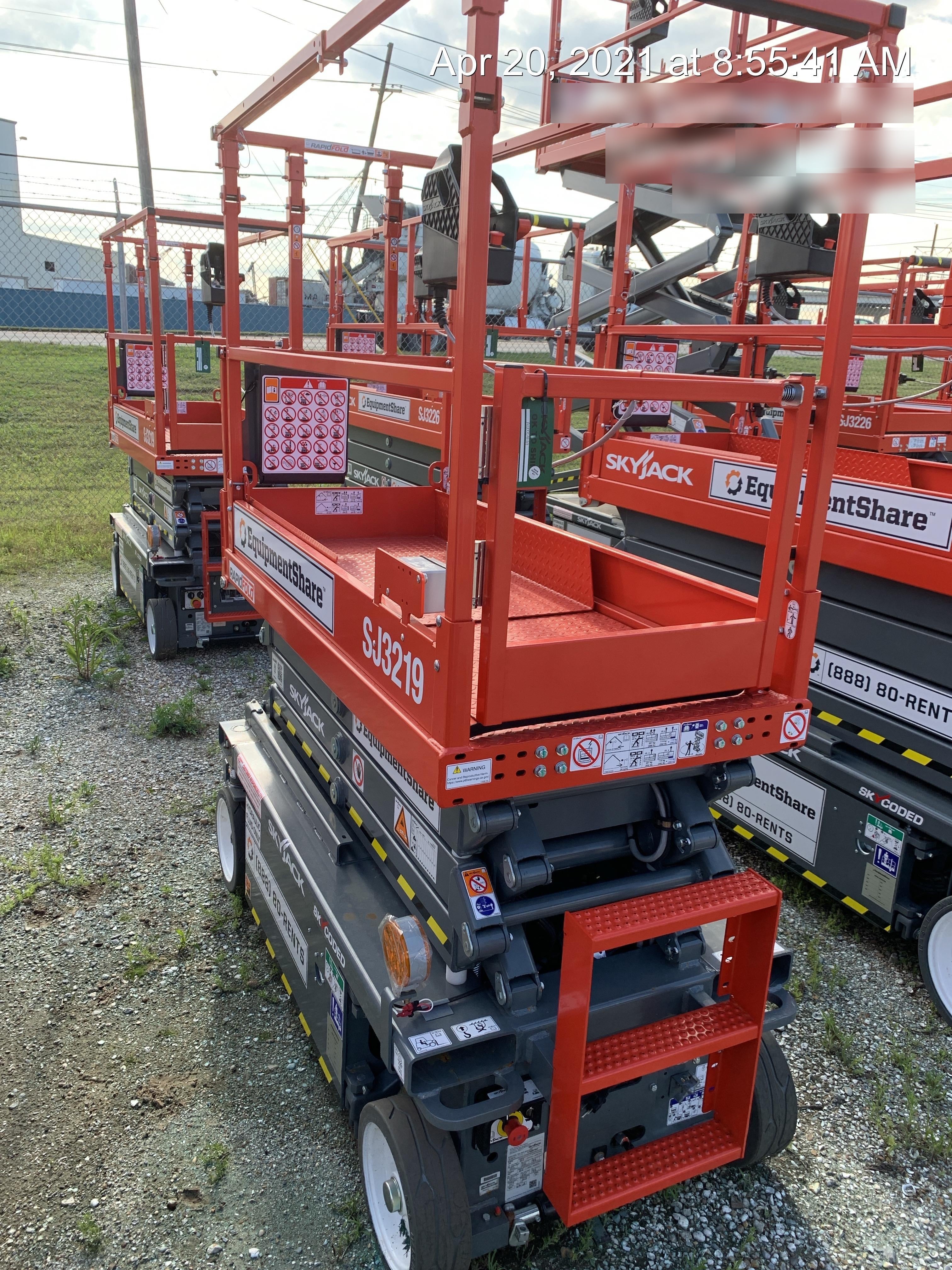 2021 SKYJACK SJ3219