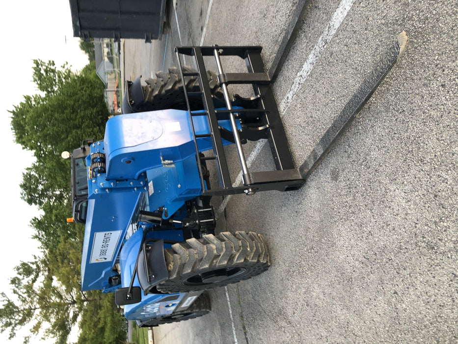 2020 Genie GTH-844 Cab/Heat/Air, Solid Tires, Work Lights, Beacon, Aux Hydraulics, Back up Alarm, Lifting Eye