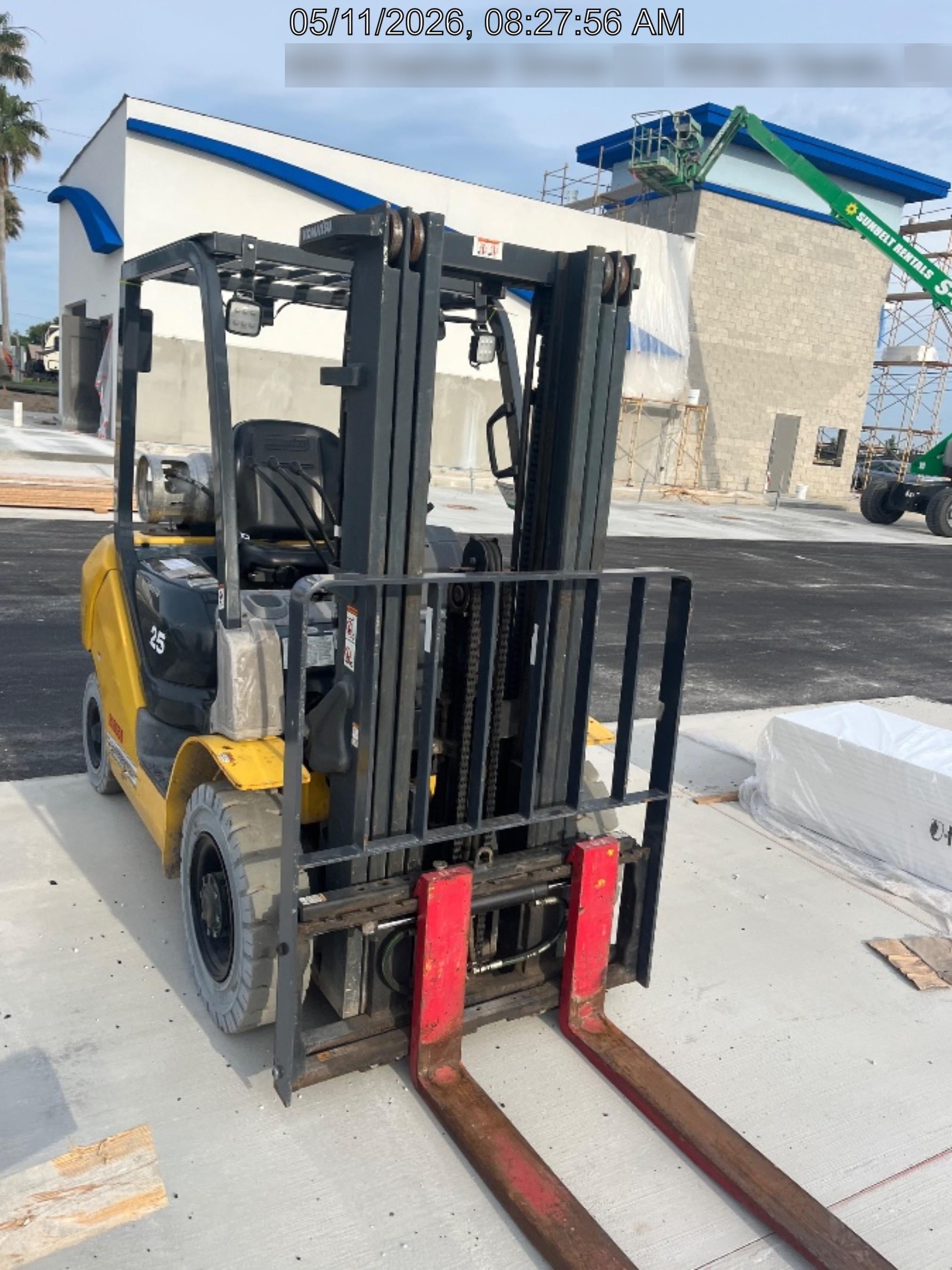 2022 KOMATSU FG25T-16