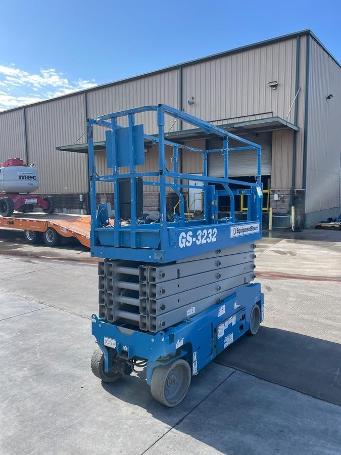 2019 GENIE GS-3232