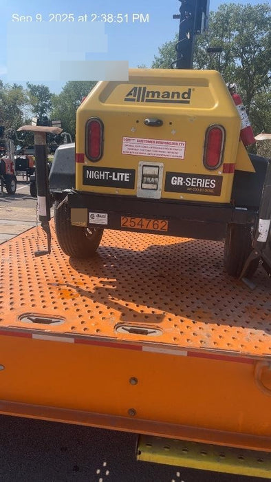 2022 Allmand NLV3GR (4) LED Light Fixture 350W, 23' Vertical Mast, 3kW Prime, Towable, ES Decals, T3