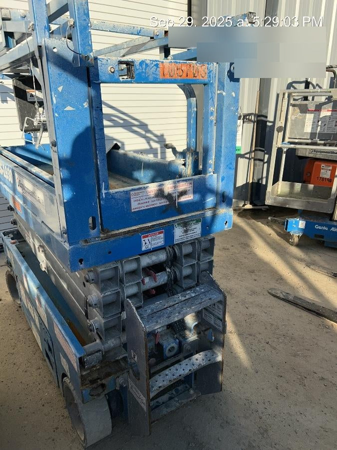2020 Genie GS-1930 Solid Non Marking Tires, Beacon, Folding rails with half height swing gate