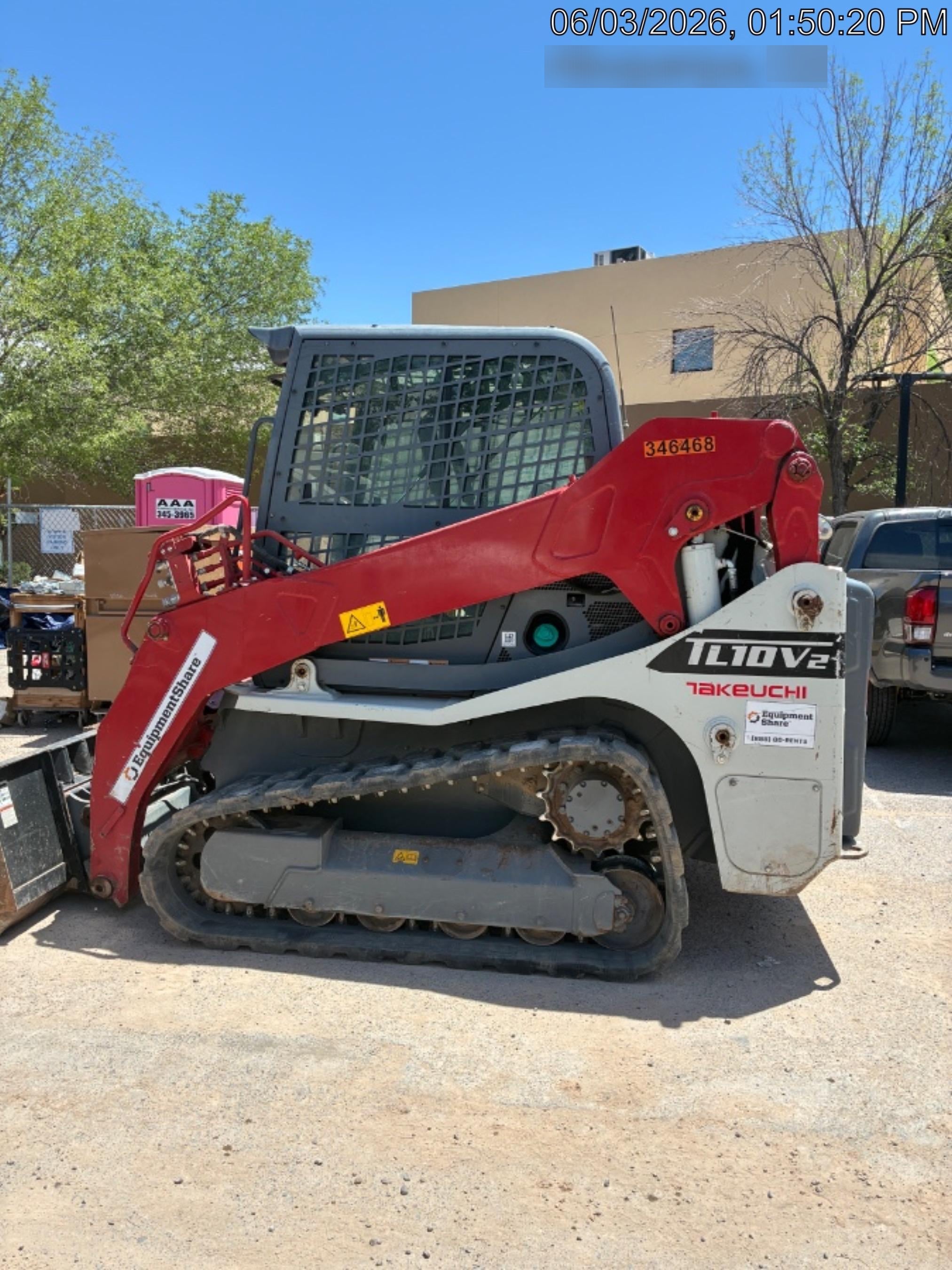 2023 TAKEUCHI TL10V2-CR