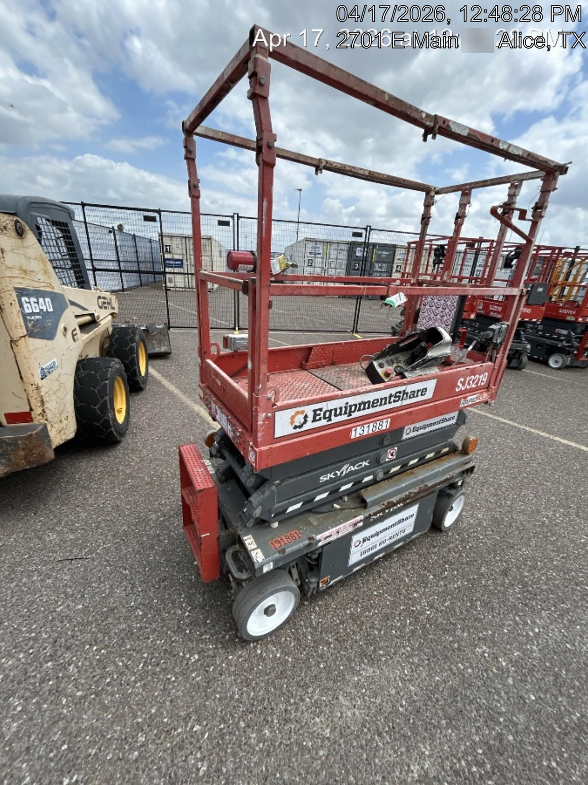 2021 SKYJACK SJ3219