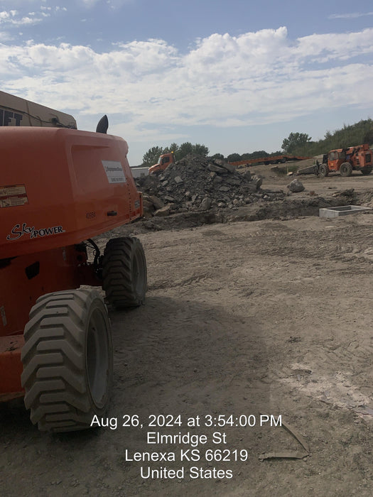 2019 JLG 660SJ