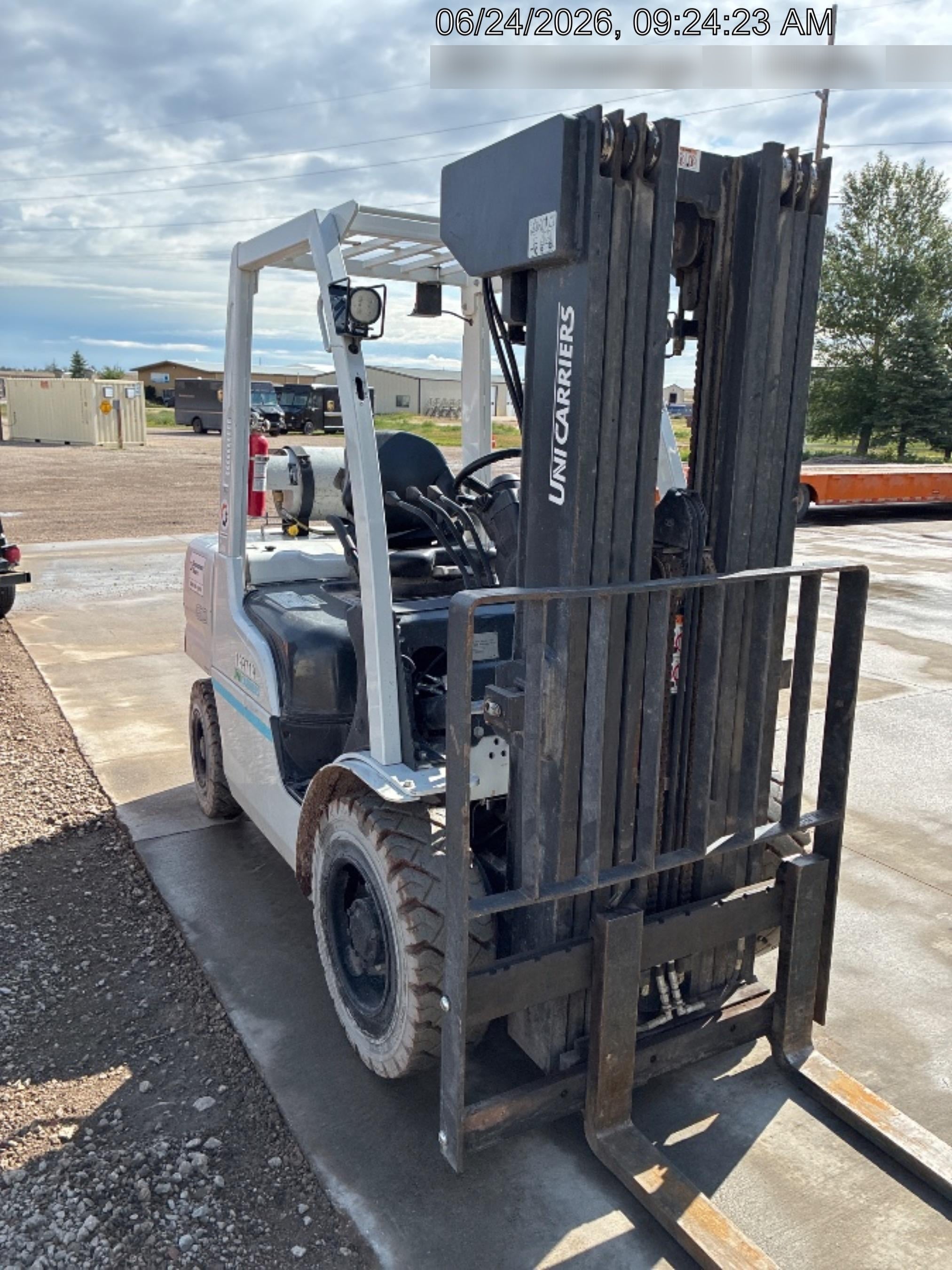 2022 UNICARRIER MUG1F2A30DV QUAD