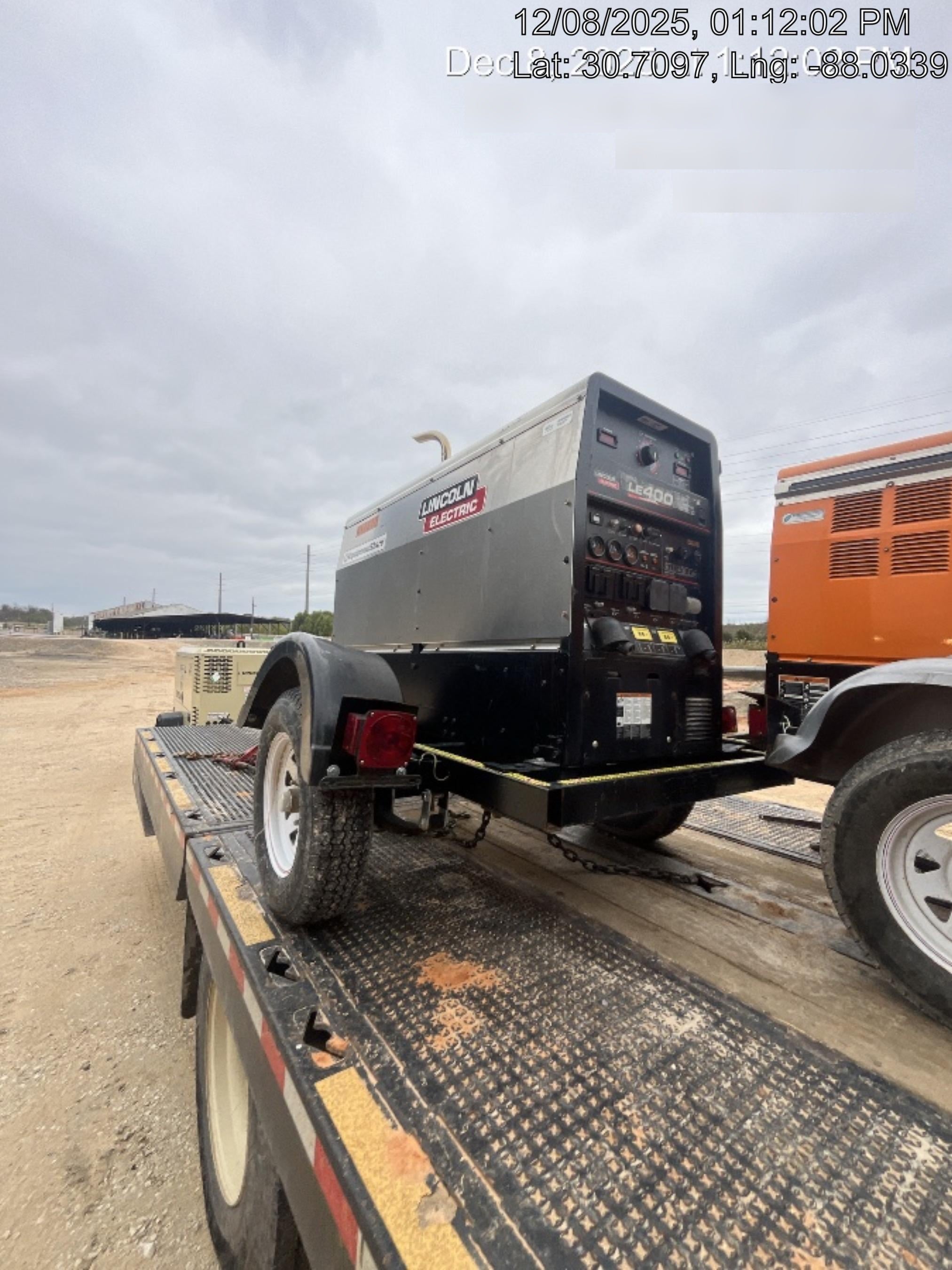 2024 Lincoln Electric LE400 Kubota V1505, Trlr, Cable Rack, Light Kit, ES Decals, T3