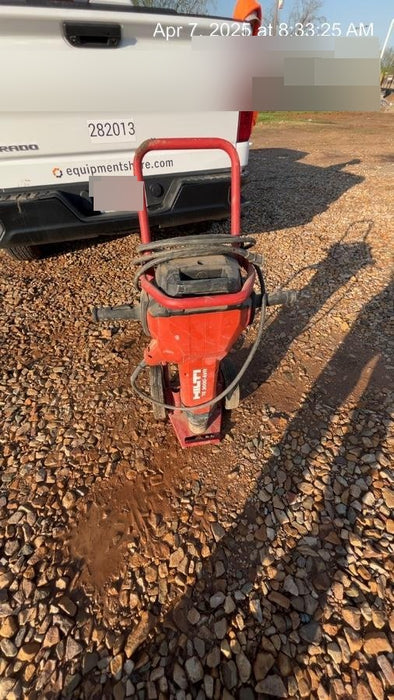 2023 HILTI TE 3000-AVR