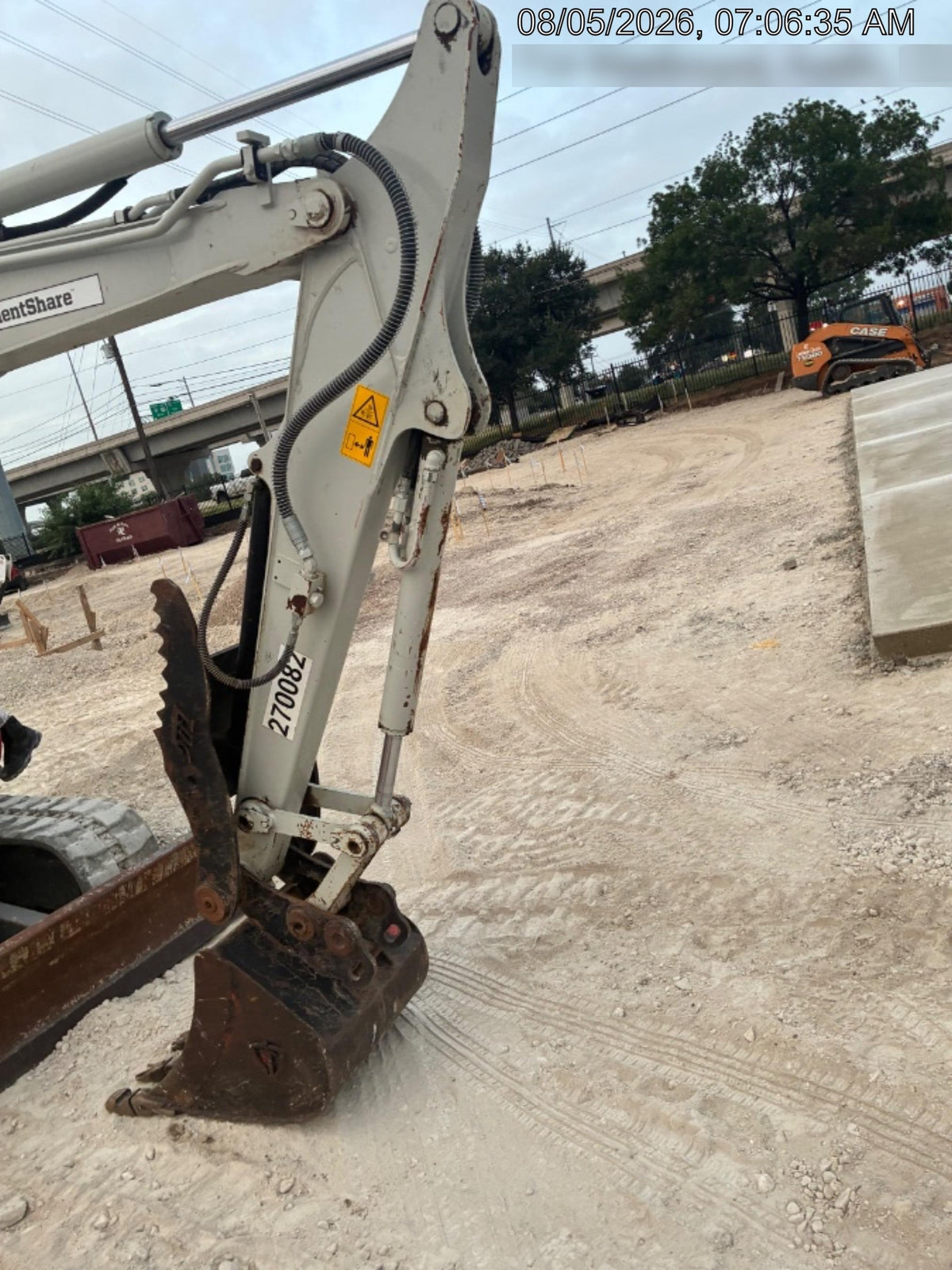 2022 TAKEUCHI TB250-2R