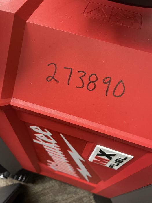 2022 MILWAUKEE MXF041-1XC