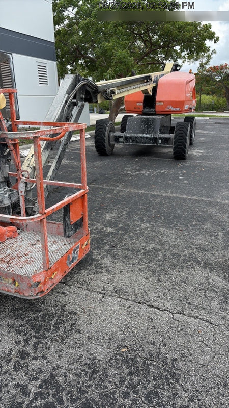2023 JLG 460SJ