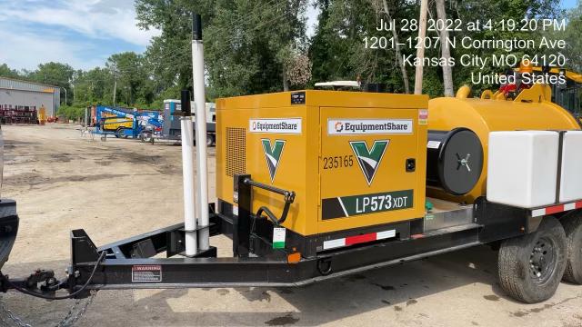 2022 Vac-Tron LP573XDT T4 Koehler Diesel Engine, 500 Gallon Debris Tank, x2 100 Gallon Water Tanks