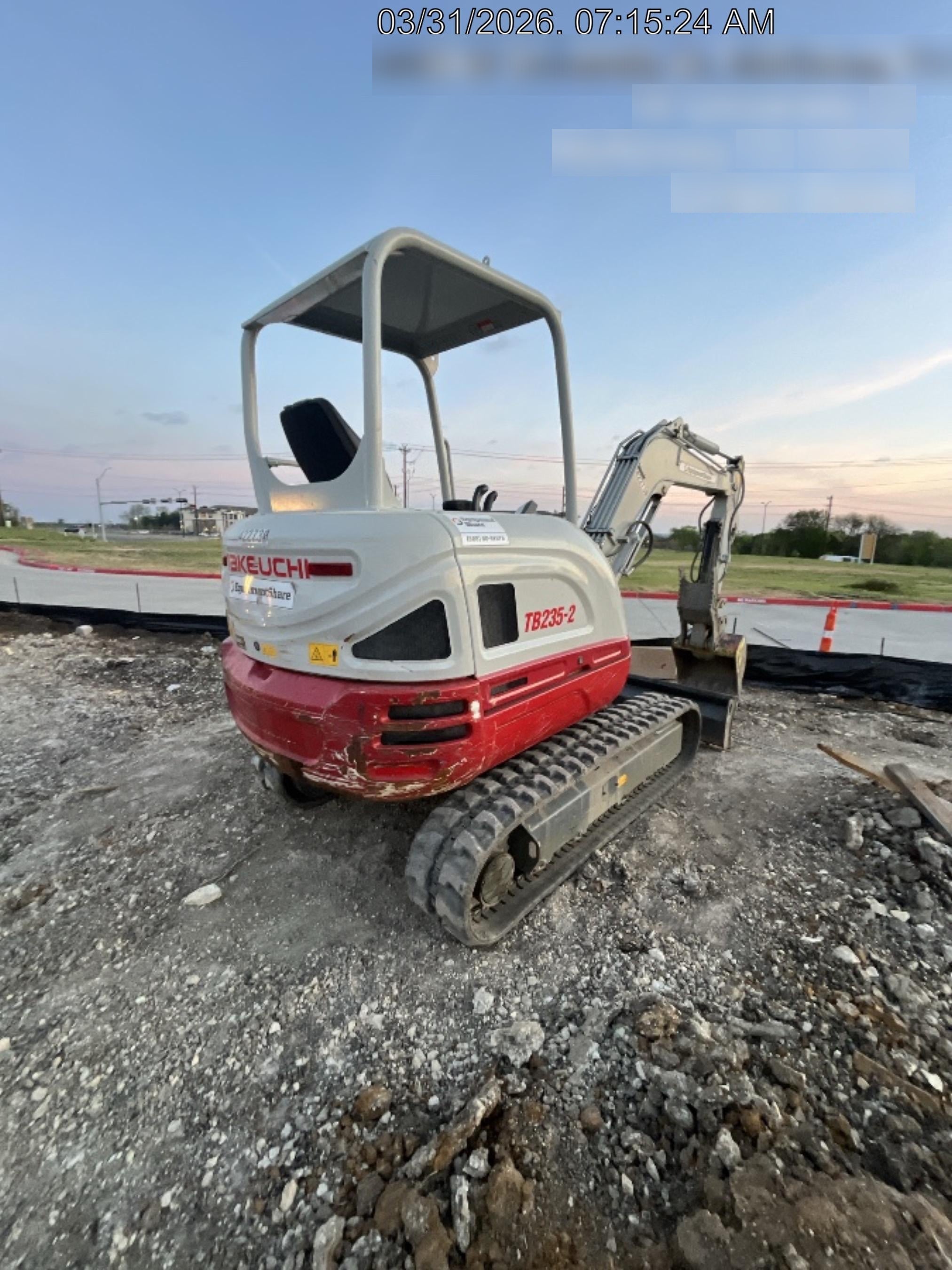 2024 TAKEUCHI TB235-2R