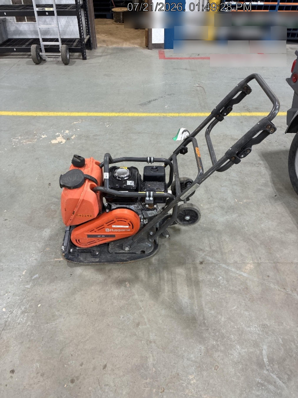 2025 HUSQVARNA LF75