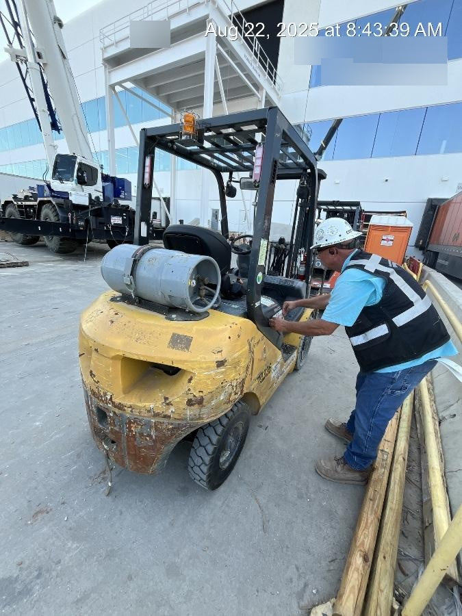 2018 KOMATSU FG25HT-16