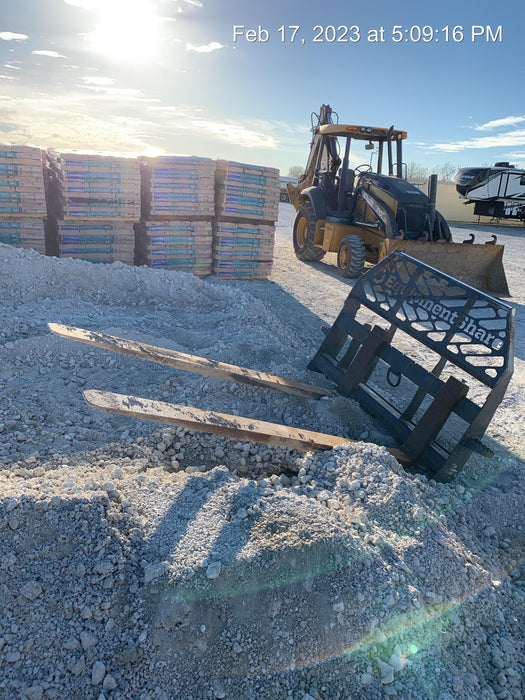 2021 PALADIN 48" Pallet Forks - Paladin