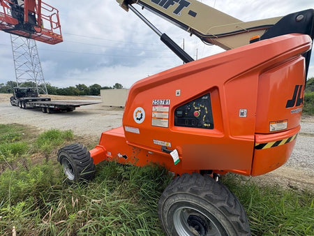 2022 JLG 460SJ