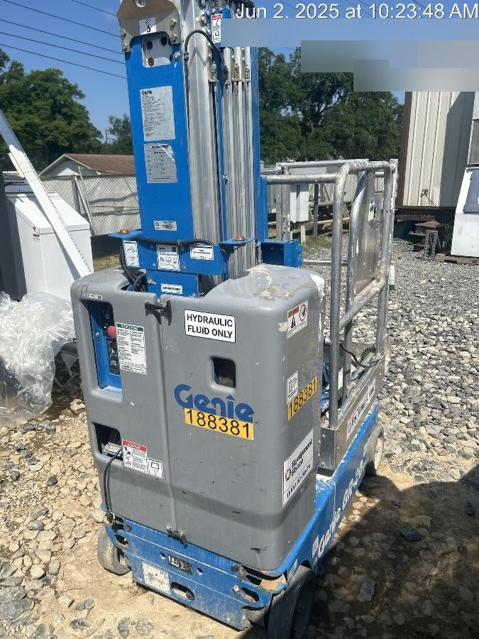 2021 GENIE GR-20